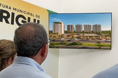 Prefeita Samanta recebe estudo de complexo com shopping e hotel em Birigui