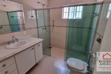 Casa &agrave; venda - 406m&sup2; - Parque Residencial Village