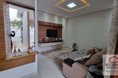 Casa &agrave; venda - Residencial Jardim do Lago III