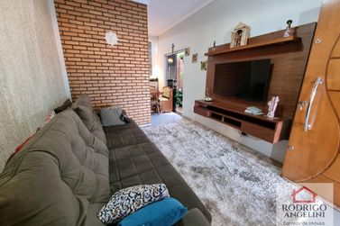 Casa &agrave; venda - 200m&sup2; - Residencial Ana Paula