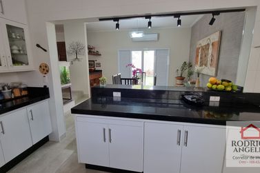 Casa &agrave; venda - 350m&sup2; - Jardim S&atilde;o Paulo