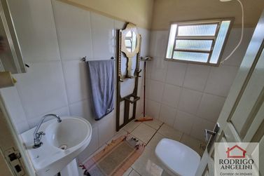 Ch&aacute;cara &agrave; venda - 850m&sup2; - Vila Anselmo