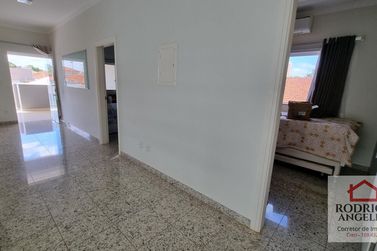 Casa &agrave; venda - Centro