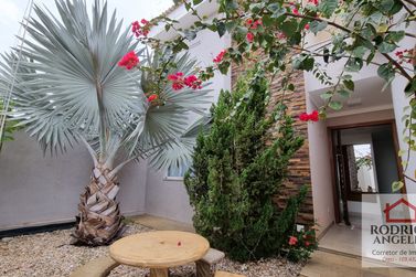 Casa &agrave; venda - Residencial Jardim do Lago III