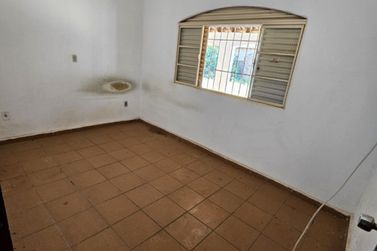 Casa &agrave; venda - 200m&sup2; - Village Regina