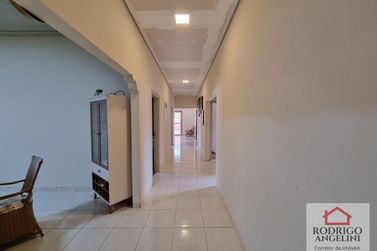Ch&aacute;cara &agrave; venda - 850m&sup2; - Vila Anselmo
