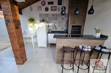 Casa &agrave; venda - Residencial Jardim Tropical