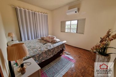 Ch&aacute;cara &agrave; venda - 850m&sup2; - Vila Anselmo