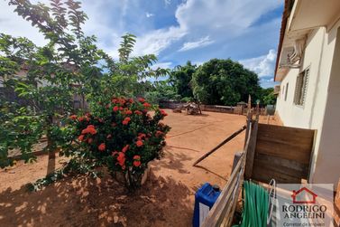 Ch&aacute;cara &agrave; venda - 850m&sup2; - Vila Anselmo