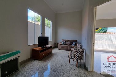 Casa &agrave; venda - Centro