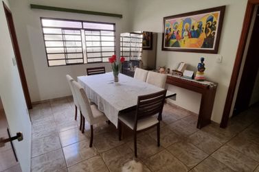 Casa &agrave; venda - 168m&sup2; - Village Regina