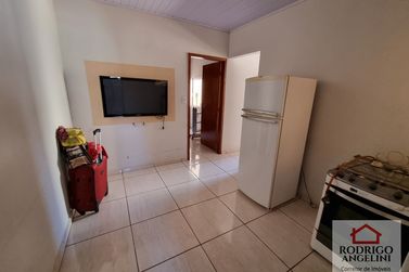 Casa &agrave; venda - 180m&sup2; - Jardim S&atilde;o Vicente
