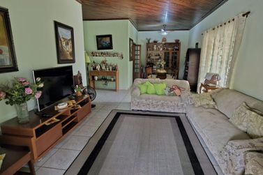 Ch&aacute;cara &agrave; venda - 5000m&sup2; - Lajeado