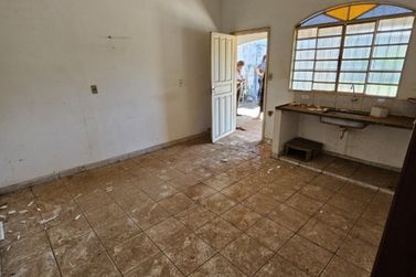 Casa &agrave; venda - 200m&sup2; - Village Regina