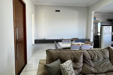 Casa &agrave; venda - 160m&sup2; - Residencial Jardim Ipanema