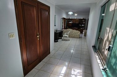 Ch&aacute;cara &agrave; venda - 20000m&sup2; - Chacaras na Altino Vaz de Mello