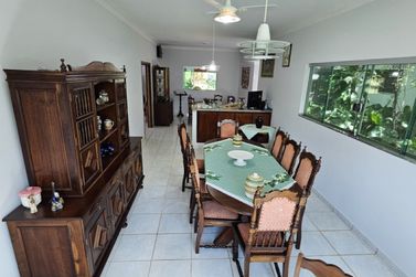 Ch&aacute;cara &agrave; venda - 20000m&sup2; - Chacaras na Altino Vaz de Mello
