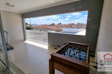 Casa &agrave; venda - Centro