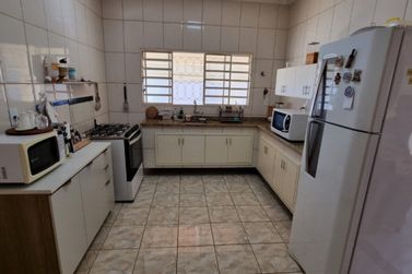 Casa &agrave; venda - Parque Residencial Miguel Barbeiro