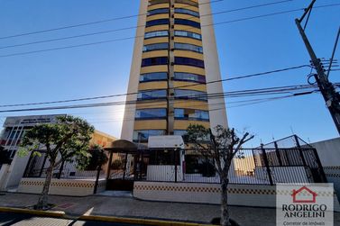 Apartamento &agrave; venda - Centro