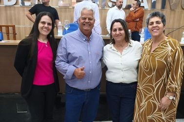 Porangaba participa de encontro de prefeitos e vereadores em Pardinho