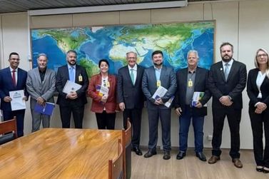 Prefeito de Porangaba busca R$ 6 milh&otilde;es em recursos em Bras&iacute;lia