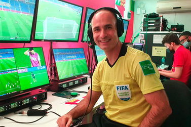 &Aacute;rbitro assistente da regi&atilde;o &eacute; selecionado para a Copa do Mundo 2026
