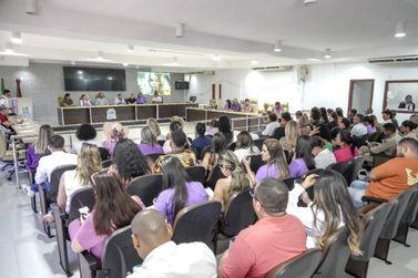 Filme &ldquo;Deixe-me Viver&rdquo; &eacute; apresentado em sess&atilde;o p&uacute;blica na C&acirc;mara de Vereadores 