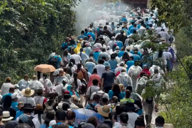 Romaria marca in&iacute;cio da Festa de Nossa Senhora D'Ajuda