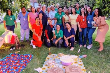 Profissionais do HRDLEM participam de piquenique em apoio &agrave; sa&uacute;de mental