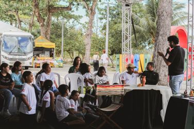Festa Liter&aacute;ria de Caravelas atrai mais de 1.500 pessoas e encerra neste s&aacute;bado