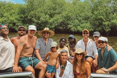 Bruno Gagliasso compartilha momentos de viagem em fam&iacute;lia em Cara&iacute;va