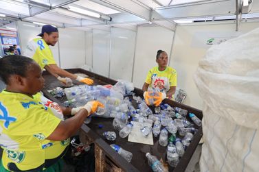 Governo do Estado promove reciclagem em Porto Seguro e Cabr&aacute;lia no Carnaval