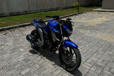 PM apreende motocicleta com sinais de adultera&ccedil;&atilde;o em Arraial d&rsquo;Ajuda