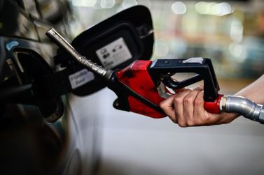Com petr&oacute;leo em alta, gasolina avan&ccedil;a 2,7% em Rond&ocirc;nia