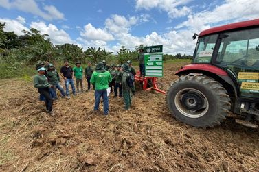 Produtores rurais da capital s&atilde;o capacitados para manuten&ccedil;&atilde;o de tratores agr&iacute;colas