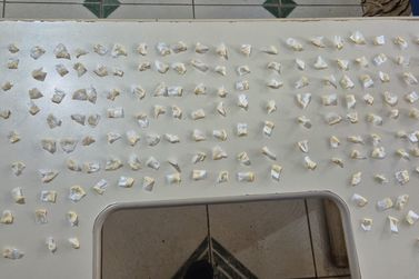 Menor confessa venda de drogas e uso de motocicleta para &ldquo;delivery&rdquo;