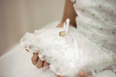 Prazo para inscri&ccedil;&atilde;o em casamento comunit&aacute;rio termina nesta quarta-feira 