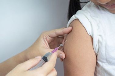 Jovens de Rond&ocirc;nia t&ecirc;m at&eacute; dezembro para atualizar vacina&ccedil;&atilde;o contra o HPV pelo SUS