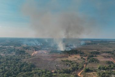 Sedam capacita munic&iacute;pios para elabora&ccedil;&atilde;o de planos de preven&ccedil;&atilde;o a queimadas