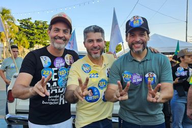Campanha de Marcos Rog&eacute;rio ganha as ruas de Porto Velho com adesiva&ccedil;o
