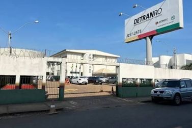Carro destru&iacute;do em p&aacute;tio do Detran rende indeniza&ccedil;&atilde;o de R$ 17 mil ao propriet&aacute;rio