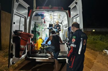 Briga de casal termina com homem esfaqueado e mulher ferida em Porto Velho