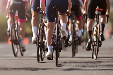 Prova de ciclismo fecha Fernão Dias no Sul de Minas na manhã deste domingo (26)