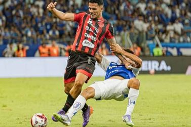 Pous&atilde;o derrota Cruzeiro em pleno Mineir&atilde;o na estreia do Campeonato Mineiro