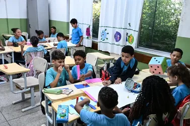 Novo piso nacional do magist&eacute;rio &eacute; fixado em R$ 5,1 mil para 40 horas semanais