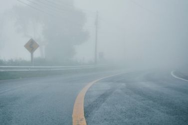 Concession&aacute;ria EPR alerta para queda de temperatura e neblina em rodovias da regi&atilde;o
