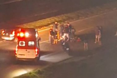 Homem &eacute; atropelado e morto ao tentar atravessar a rodovia Fern&atilde;o Dias em Extrema