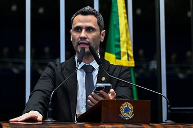 Cleitinho aciona Tribunal de Contas contra aumento no ped&aacute;gio da EPR no Sul de Minas