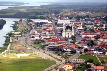 Desembargador catarinense recebe título de 'Cidadão Iguapense' 